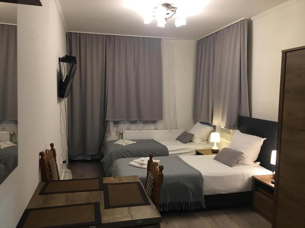 Aranykorona Hotel ميسكولك المظهر الخارجي الصورة